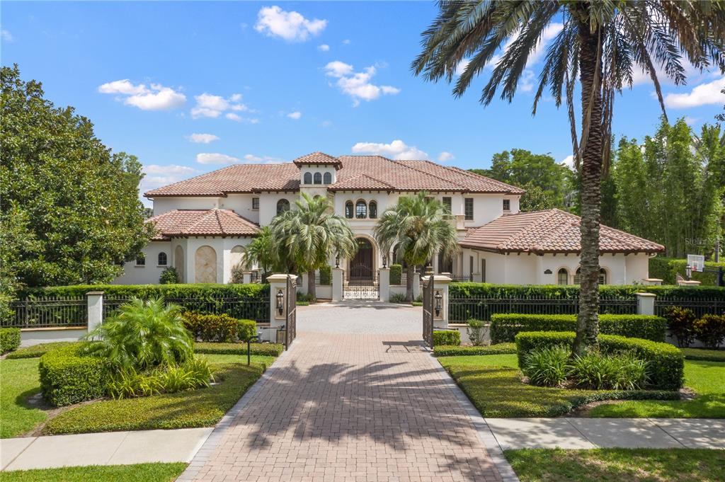 Villa with Amazing View